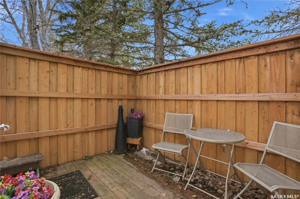17 Pheasant Street Wood River Rm No. 74 SK S0H 2K0