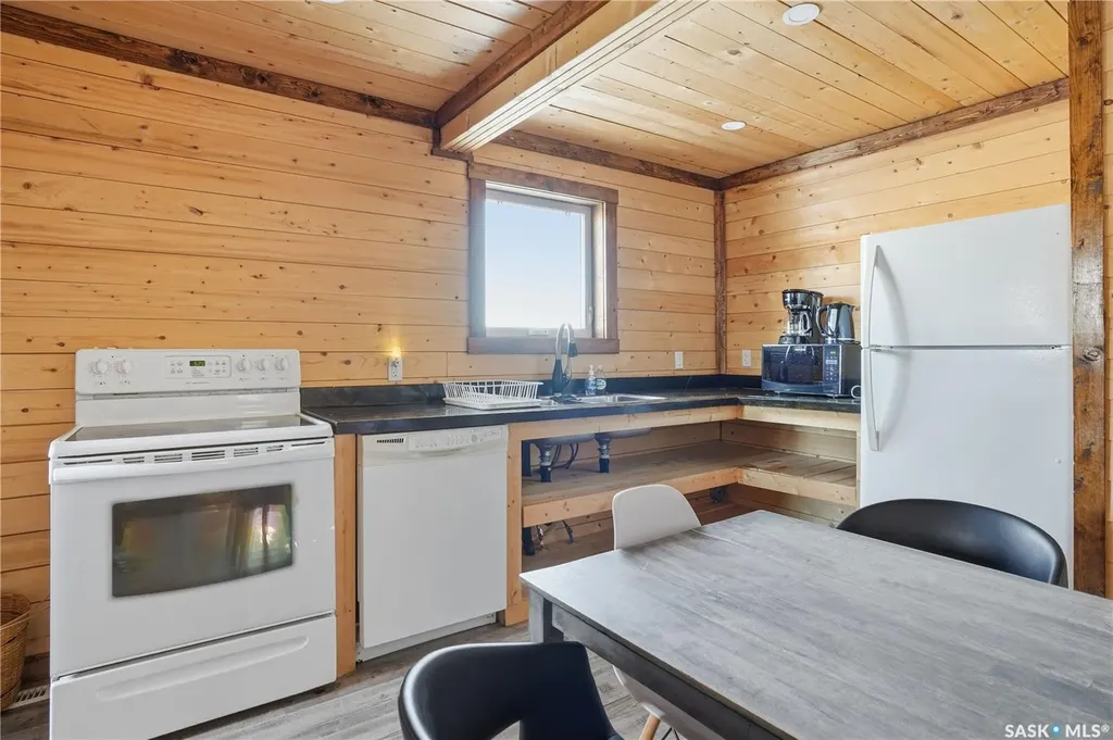 17 Pheasant Street Wood River Rm No. 74 SK S0H 2K0