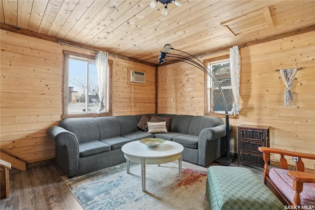 17 Pheasant Street Wood River Rm No. 74 SK S0H 2K0