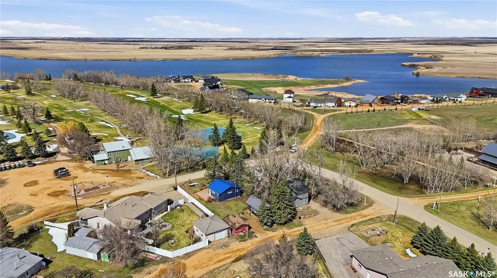 17 Pheasant Street Wood River Rm No. 74 SK S0H 2K0