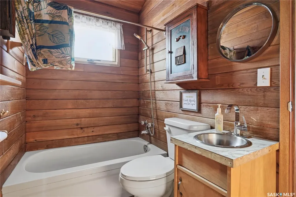 16 Pheasant Street Wood River Rm No. 74 SK S0H 2K0
