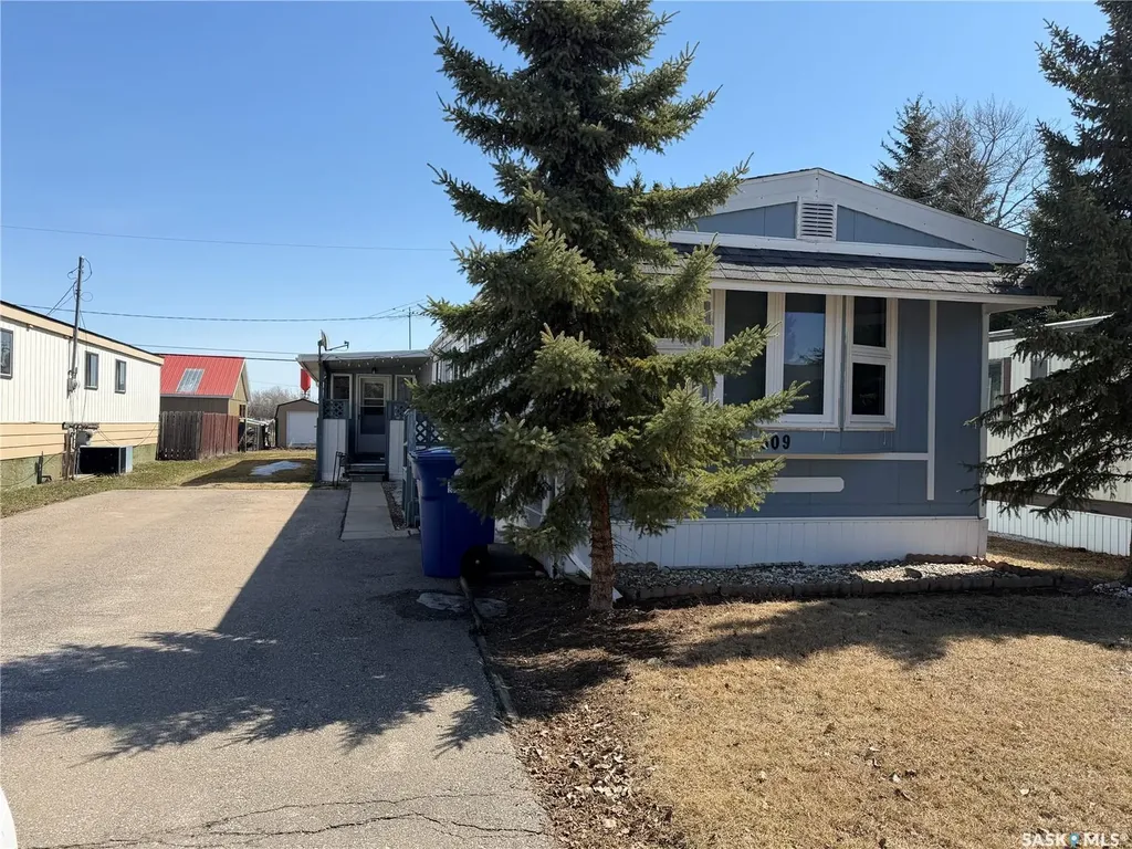 609 Memorial Drive Spiritwood SK S0J 2M0