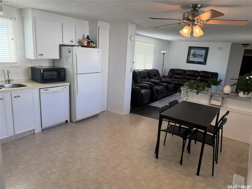 609 Memorial Drive Spiritwood SK S0J 2M0