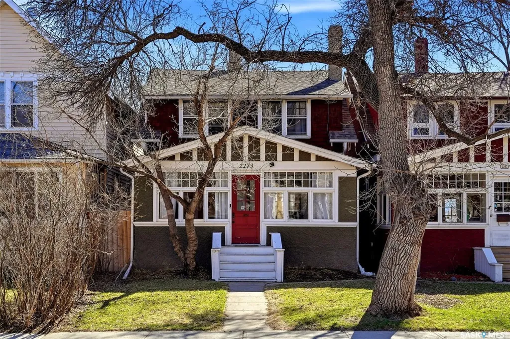 2273 Cameron Street Regina SK S4T 2V9
