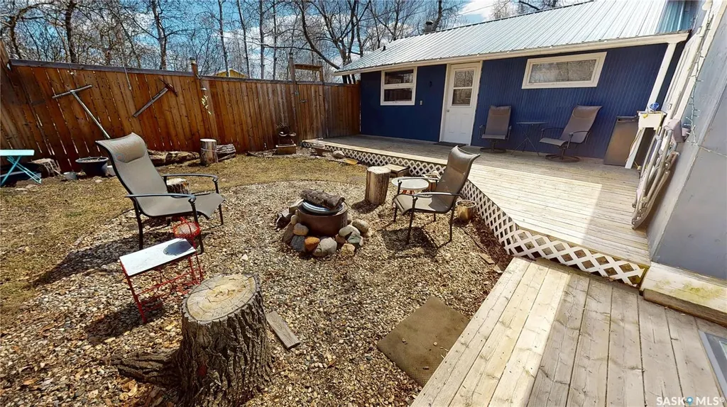 764 Ennis Avenue White Bear Ir 70 SK S0C 2S0