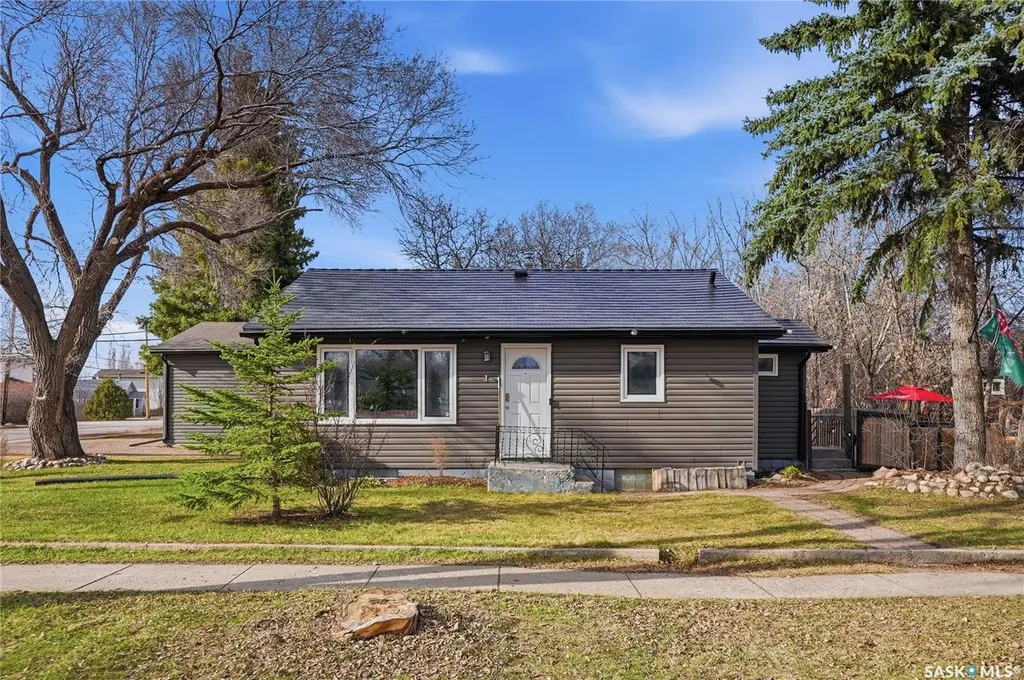 1 2nd Street E Langham SK S0K 2L0