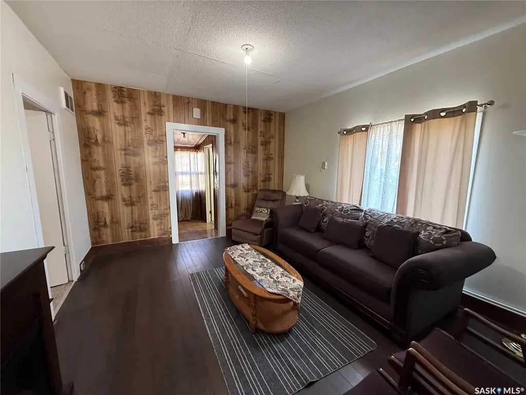 23 Goode Street Quill Lake SK S0A 3E0
