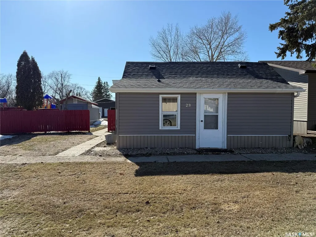 23 Goode Street Quill Lake SK S0A 3E0