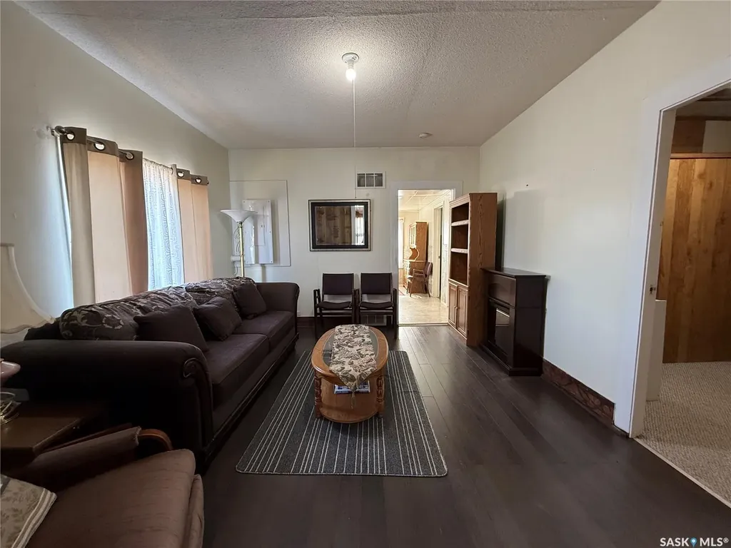 23 Goode Street Quill Lake SK S0A 3E0