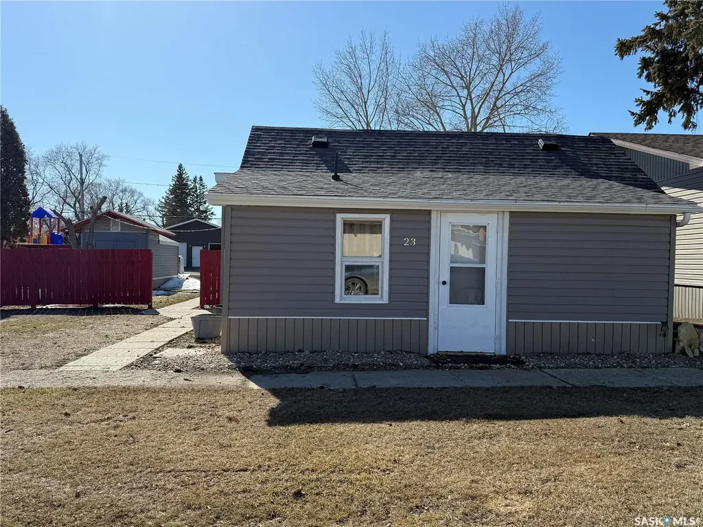 23 Goode Street Quill Lake SK S0A 3E0
