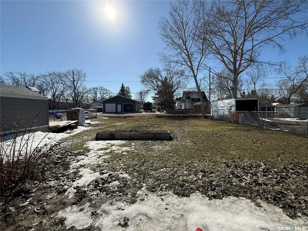 23 Goode Street Quill Lake SK S0A 3E0