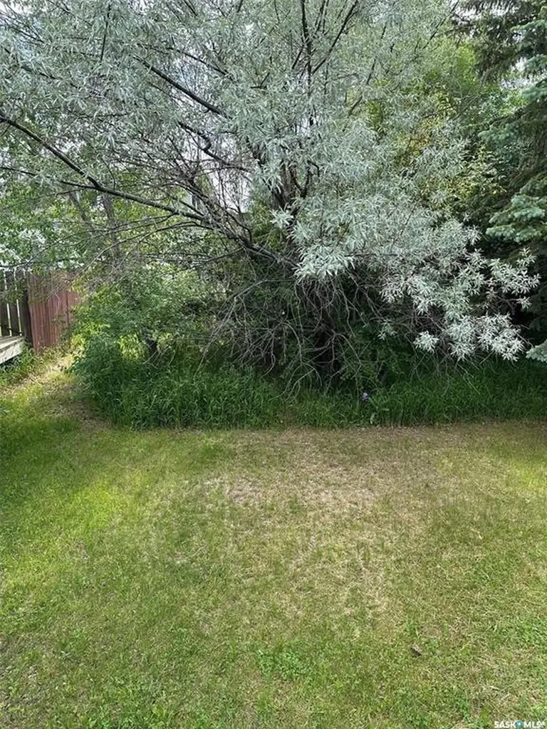 301 Belfast Street North Portal SK S0C 1W0