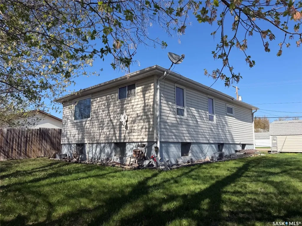 412 Main Street Hudson Bay SK S0E 0Y0