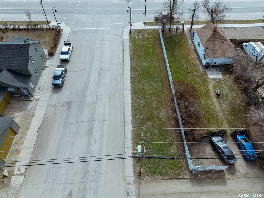 421 Main Street Biggar SK S0K 0M0