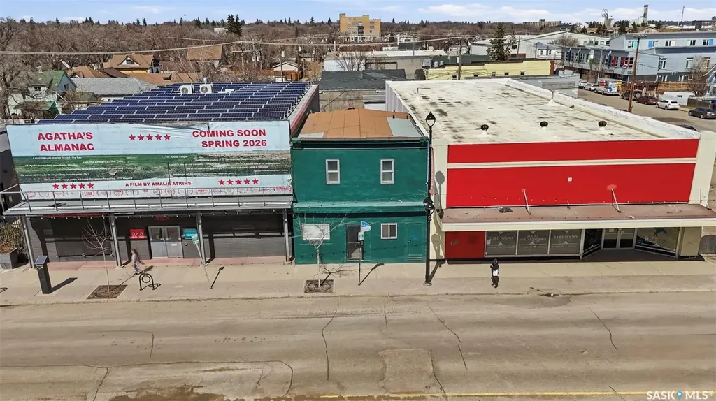 418 20th Street W Saskatoon SK S7M 0X4