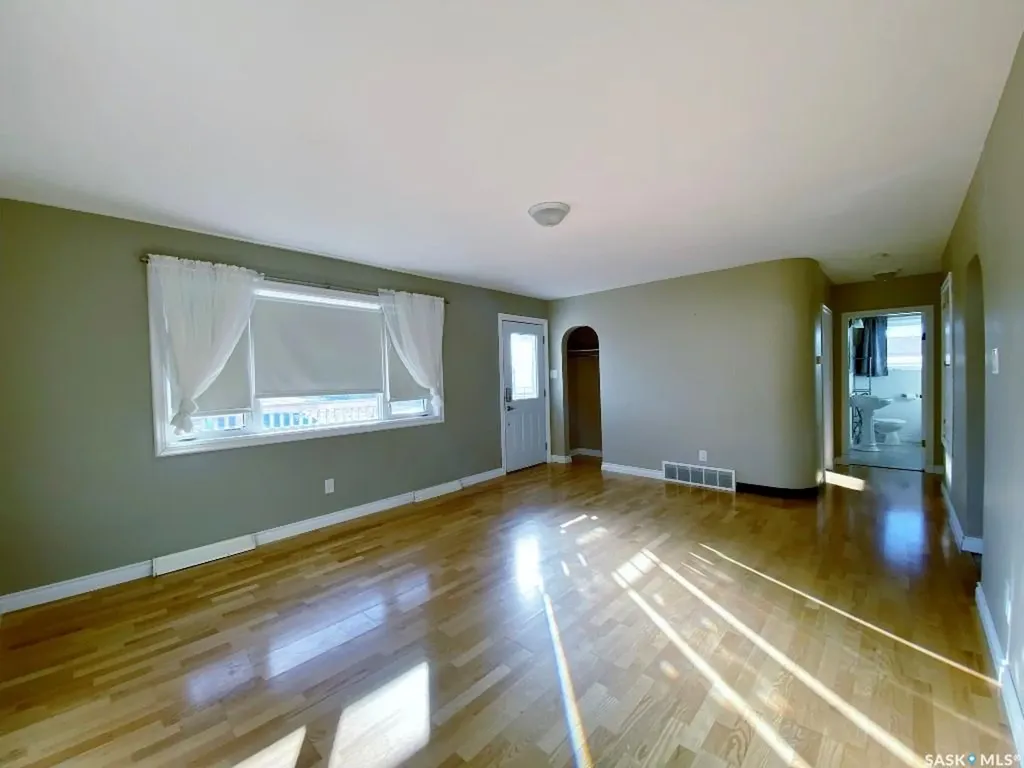 109 1st Avenue E Eatonia SK S0L 1A0