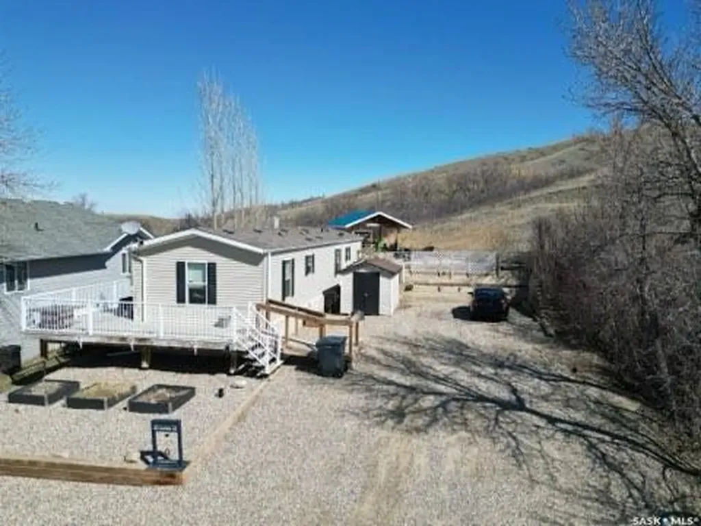 53 Jackson Street Katepwa Beach SK S0G 2Y0