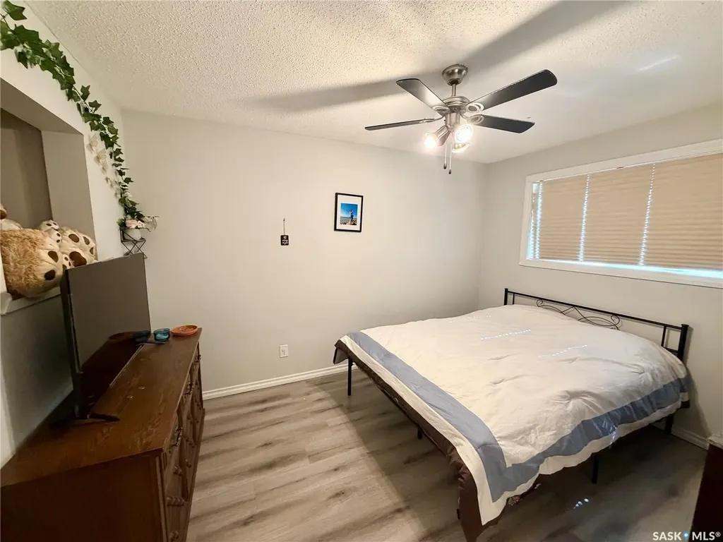 11337 Clark Drive North Battleford SK S9A 3P5