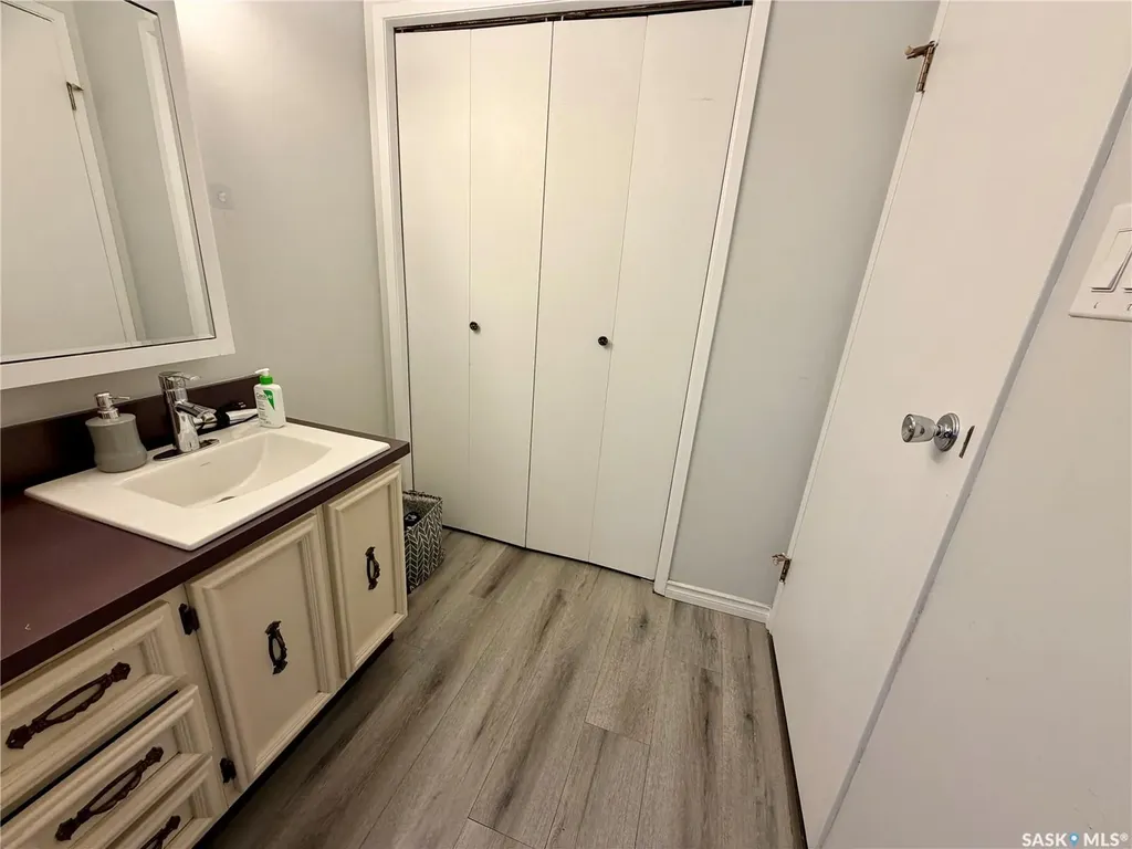 11337 Clark Drive North Battleford SK S9A 3P5