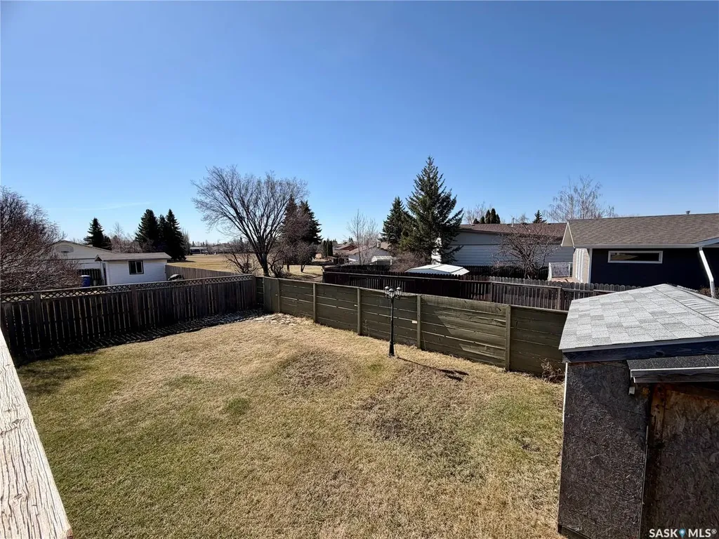 11337 Clark Drive North Battleford SK S9A 3P5