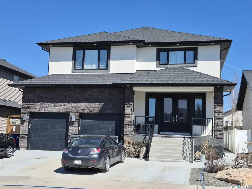 319 Roy Crescent Saskatoon SK S7W 0L1