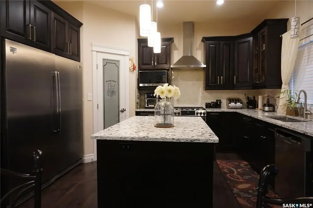 319 Roy Crescent Saskatoon SK S7W 0L1