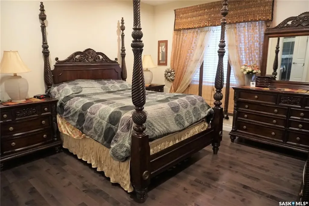 319 Roy Crescent Saskatoon SK S7W 0L1