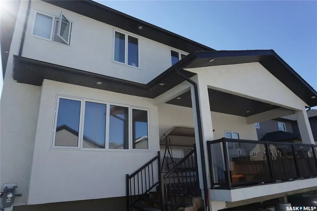 319 Roy Crescent Saskatoon SK S7W 0L1