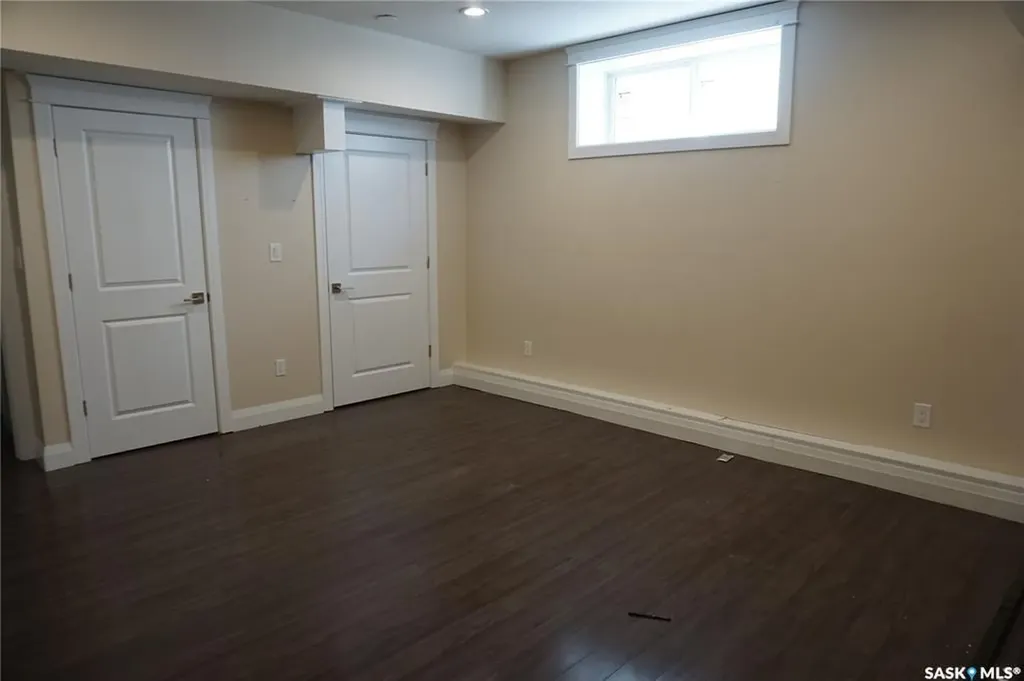319 Roy Crescent Saskatoon SK S7W 0L1