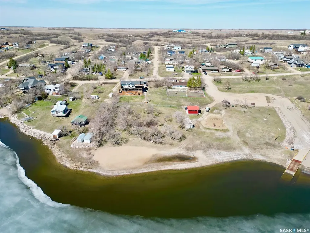 1300 Willow Avenue Saskatchewan Beach SK S0G 4L0