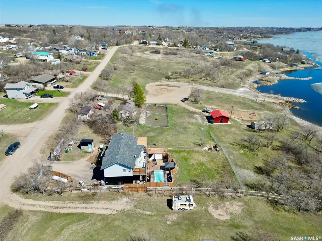 1300 Willow Avenue Saskatchewan Beach SK S0G 4L0
