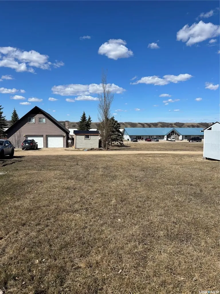221 Douglas Avenue Manitou Beach SK S0K 4T1