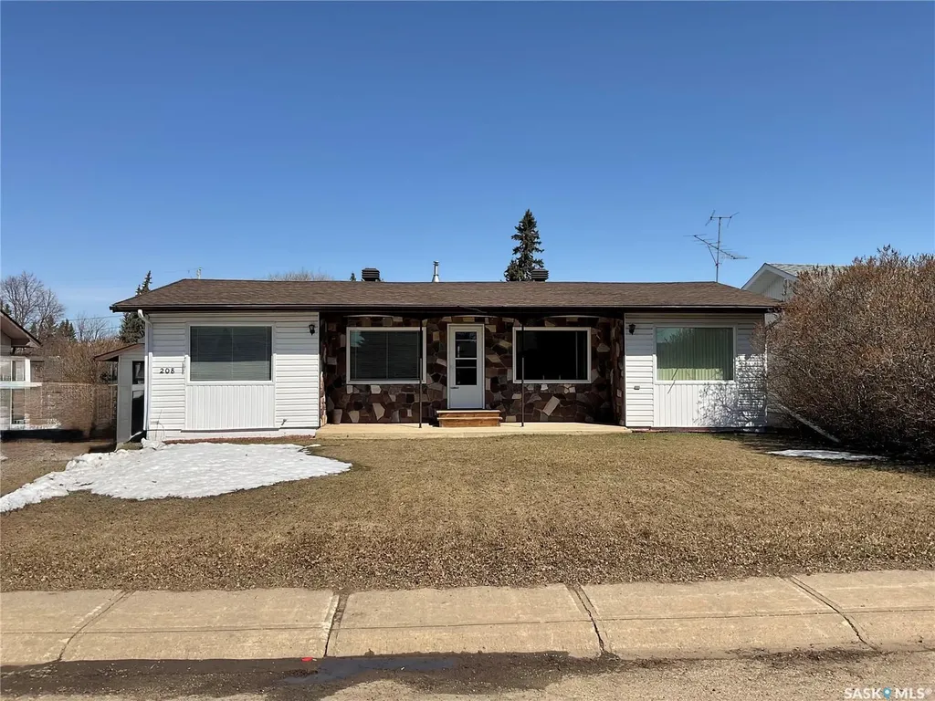 208 5th Street S Wakaw SK S0K 4P0