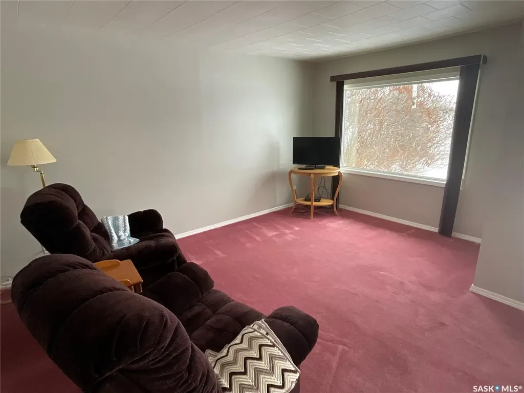 208 5th Street S Wakaw SK S0K 4P0