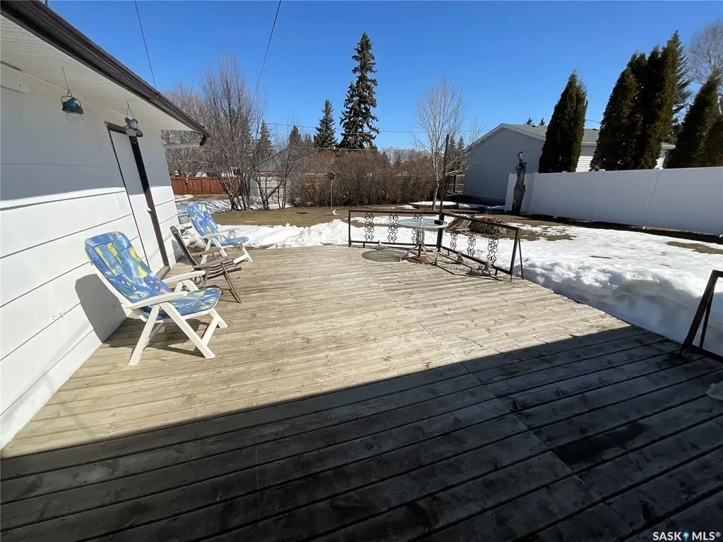 208 5th Street S Wakaw SK S0K 4P0