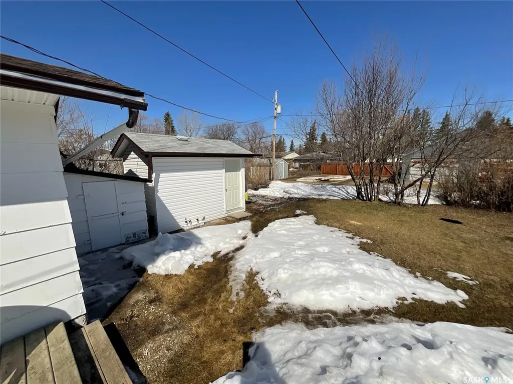 208 5th Street S Wakaw SK S0K 4P0