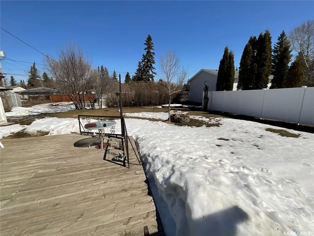 208 5th Street S Wakaw SK S0K 4P0