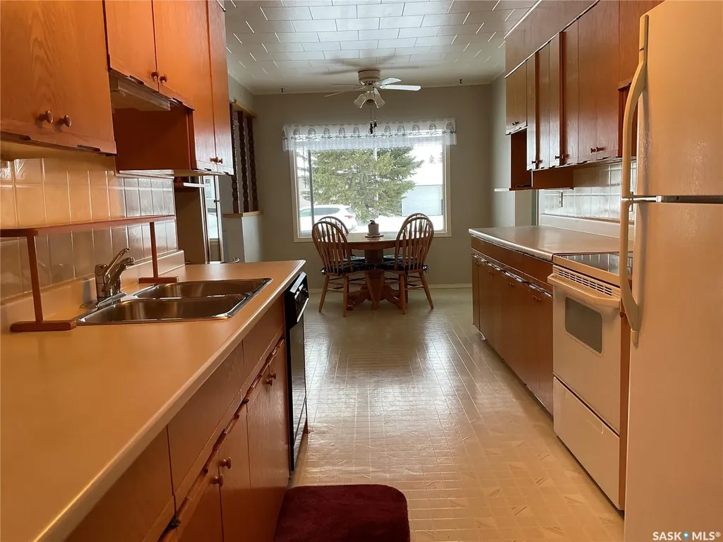 208 5th Street S Wakaw SK S0K 4P0