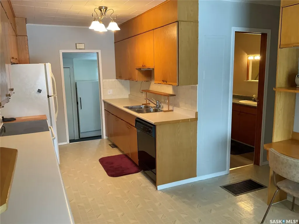 208 5th Street S Wakaw SK S0K 4P0