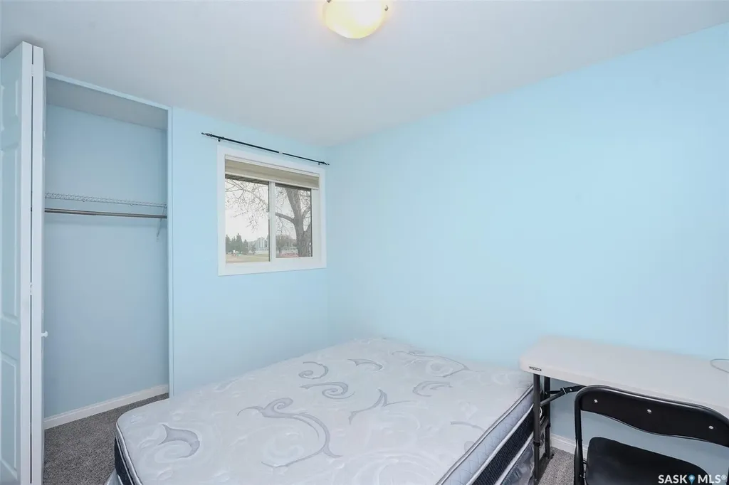 91 Mackenzie Way Regina SK S4N 5M8