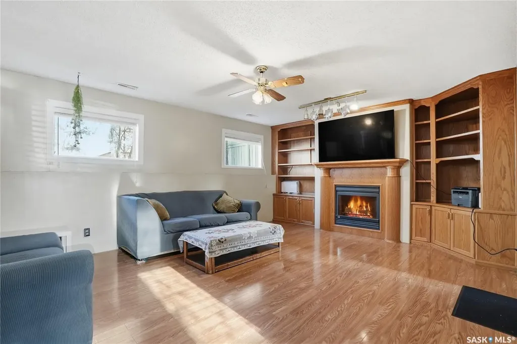 454 Konihowski Road Saskatoon SK S7S 1A4