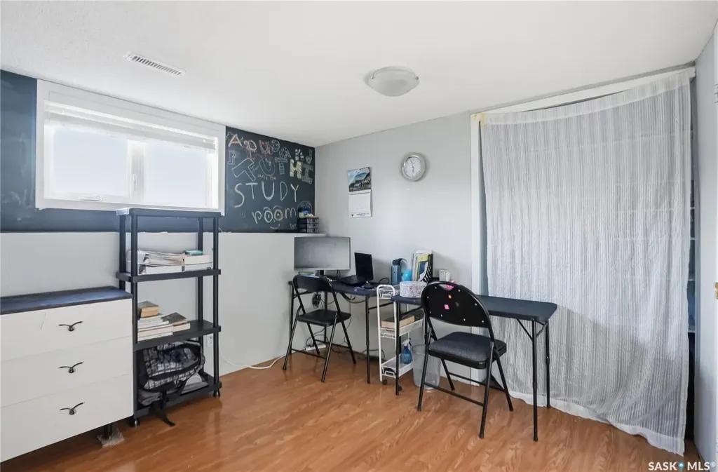 454 Konihowski Road Saskatoon SK S7S 1A4