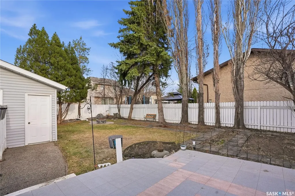 454 Konihowski Road Saskatoon SK S7S 1A4