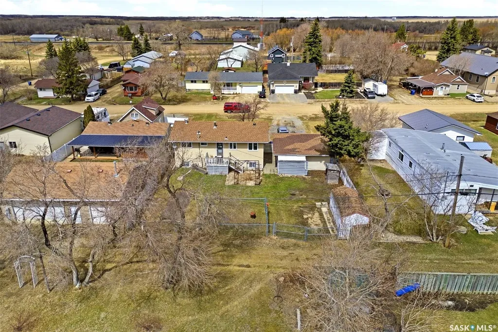 136 Lillis Avenue Mclean SK S0G 3E0