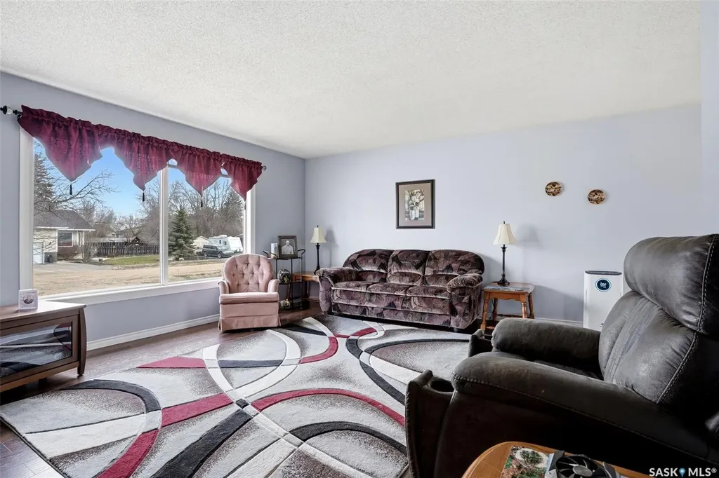 136 Lillis Avenue Mclean SK S0G 3E0