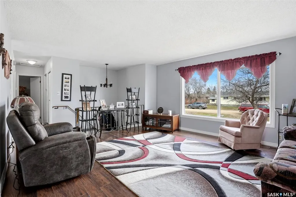 136 Lillis Avenue Mclean SK S0G 3E0