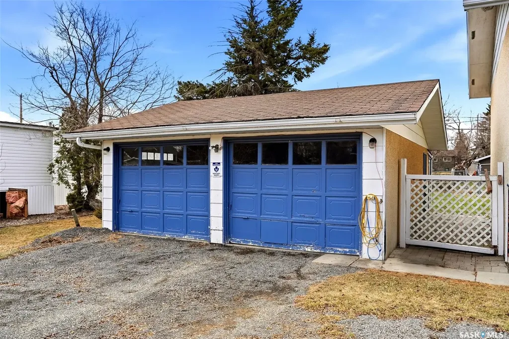 136 Lillis Avenue Mclean SK S0G 3E0