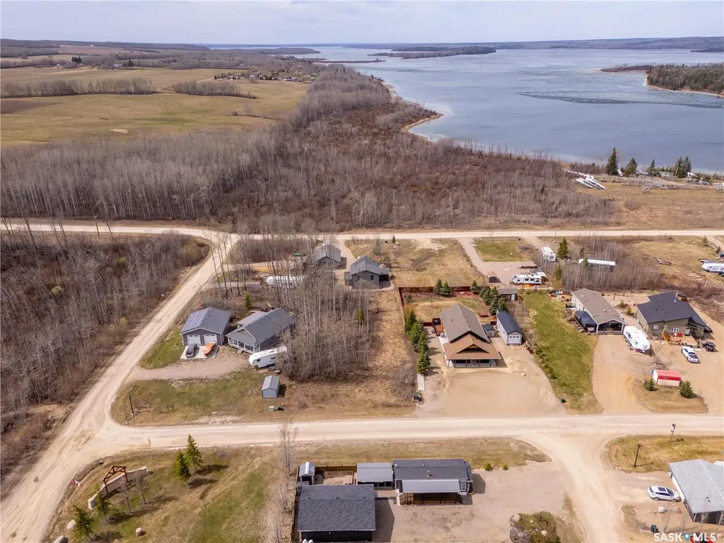 520 Diamond Willow Drive Goodsoil SK S0M 1A0