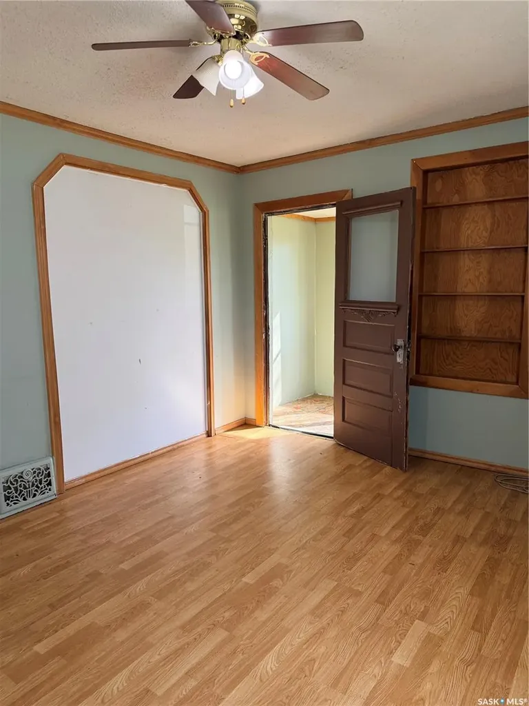 573 Centre Street Shaunavon SK S0N 2M0
