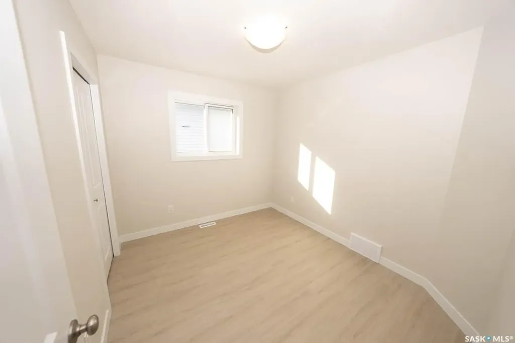 630 Yuel Crescent Saskatoon SK S7W 1N5